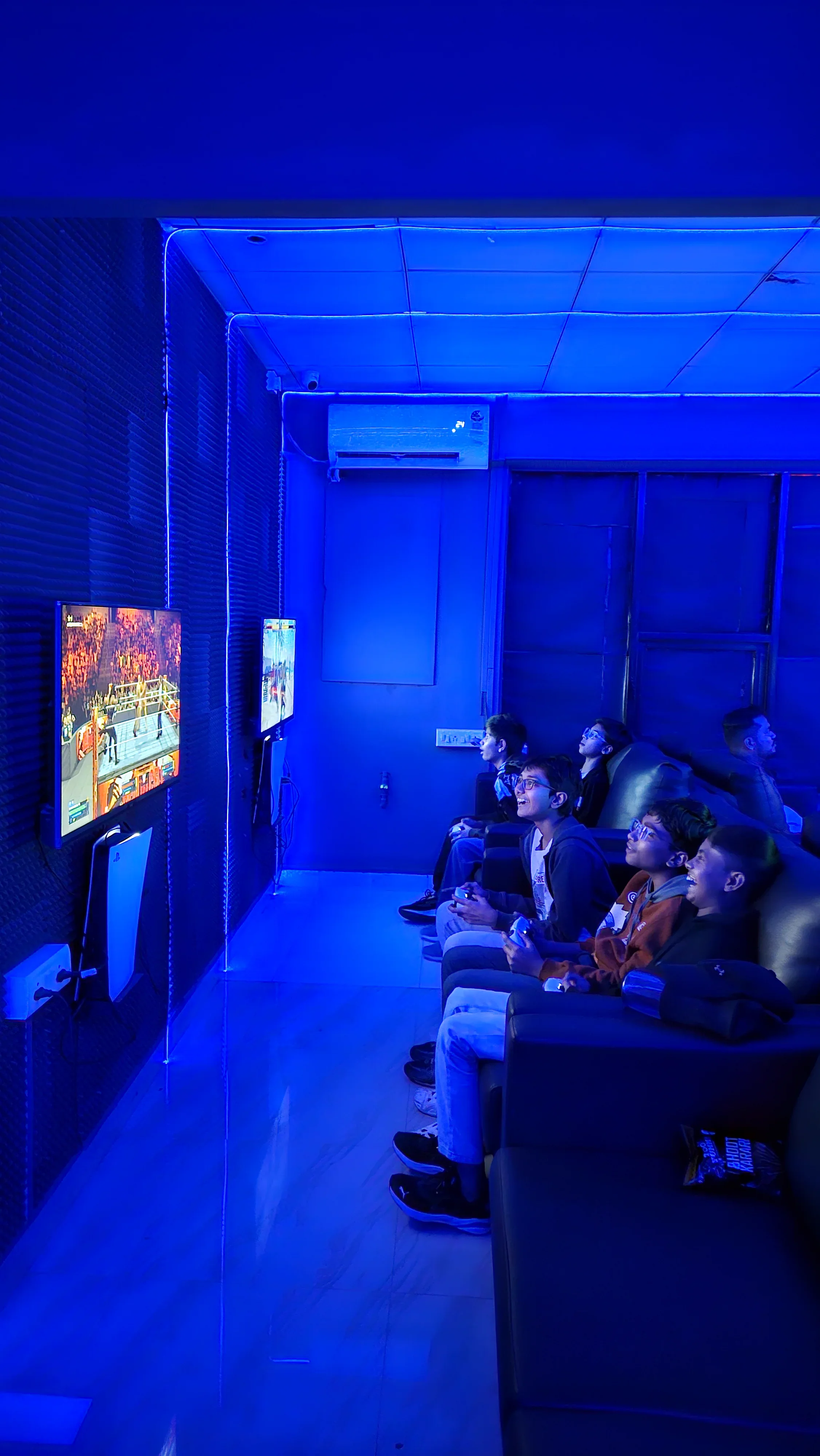 Playverse Night Gaming